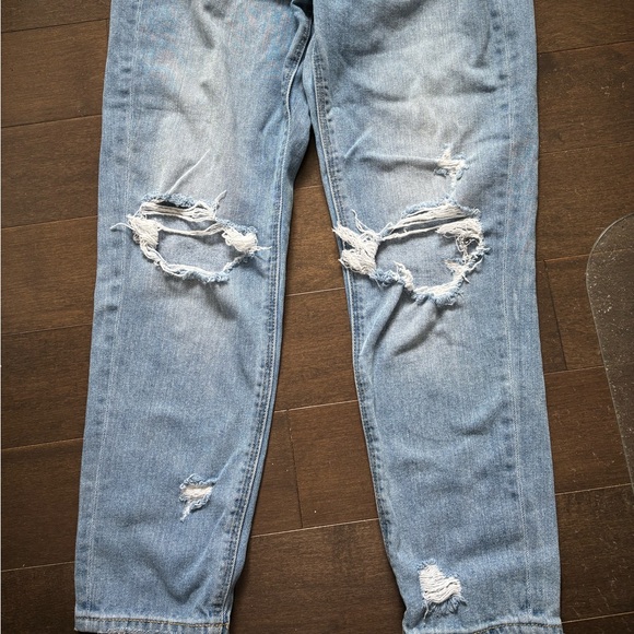 AMERICAN EAGLE MOM JEANS - Picture 3 of 7